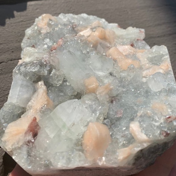 Lovely Stilbite Apophyllite Heulandite Crystal - Picture 10 of 10